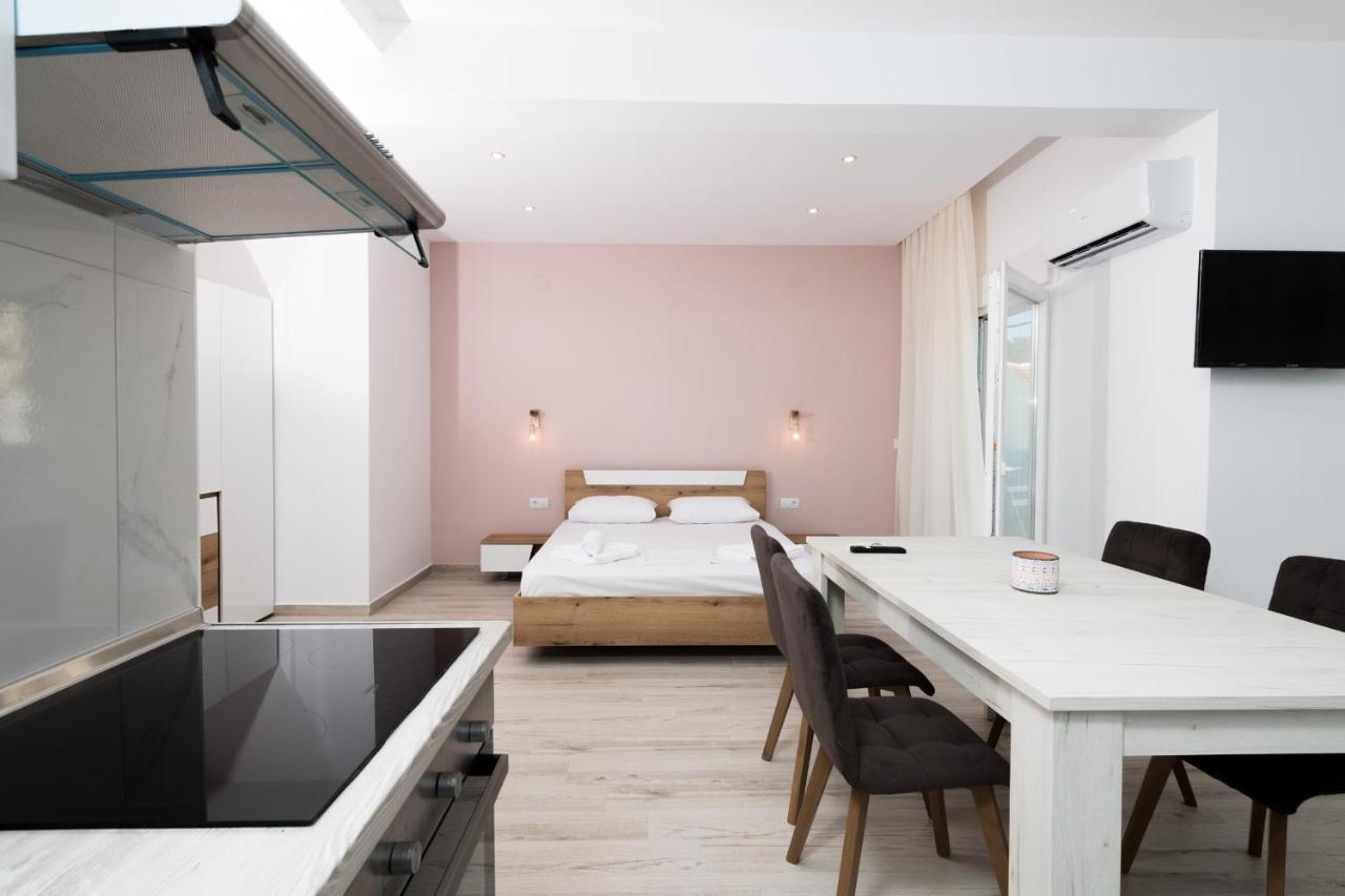 Diamanti Apartments Downtown لايميناس المظهر الخارجي الصورة