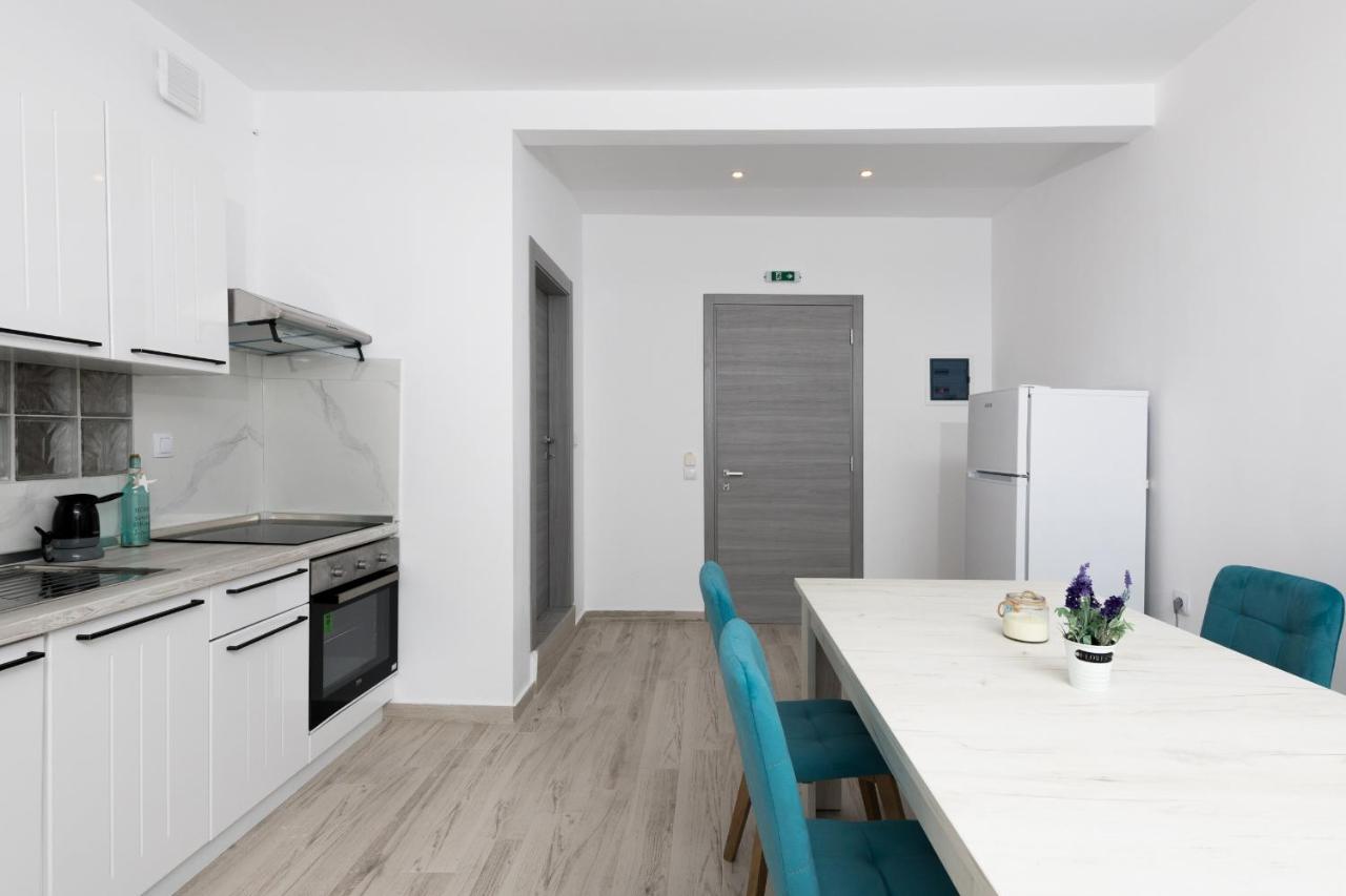 Diamanti Apartments Downtown لايميناس المظهر الخارجي الصورة